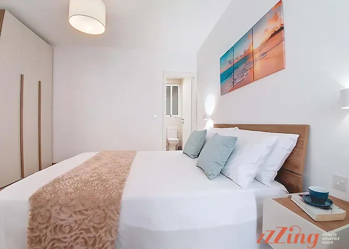 Daire Balcony In Charming Malta Village *